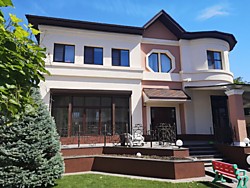 Утепление фасадов зданий, декоративная отделка стен.